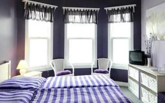 Marina Cove Inn Bed & Breakfast