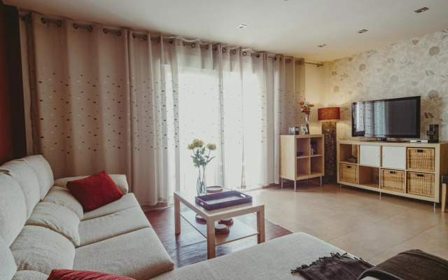 Precioso apartamento con garaje y terraza