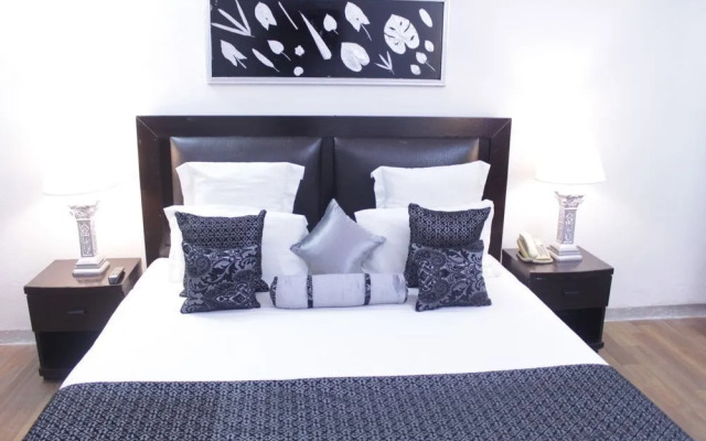 Heaven Hotel