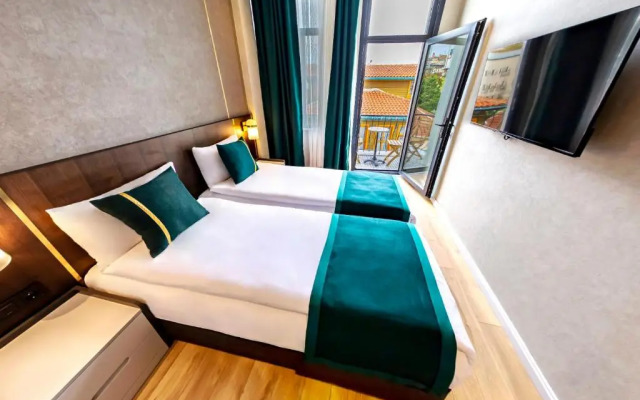 Costera Hotel