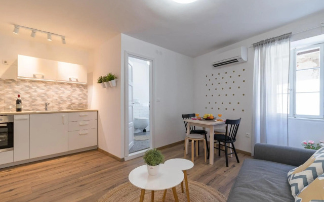 Central New Apartment Nonna Mara