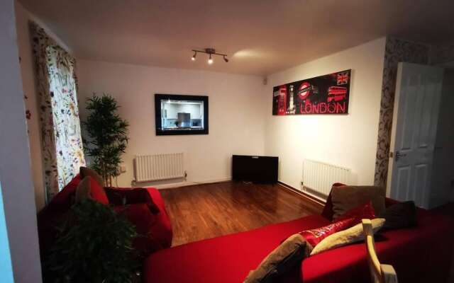 Modern and Cosy Apartment in North London, UK