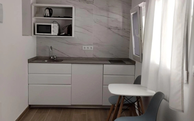 Apartamentos y Habitaciones KAI MARBELLA - Adults Only