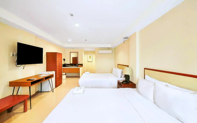 Whiterock Beach Hotel + Waterpark