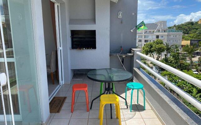 Cobertura a 100m da Praia de Jurere Florianópolis