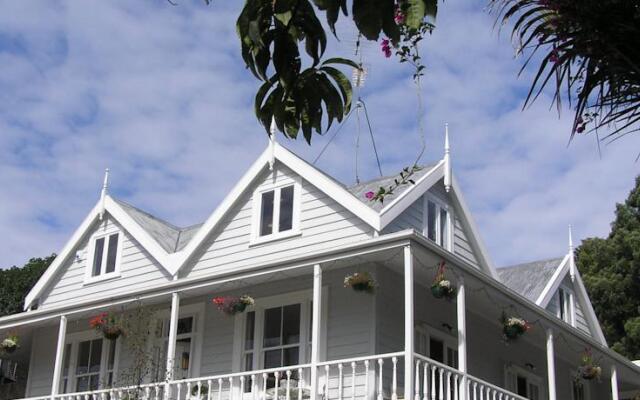 Birdwood House Bed & Breakfast