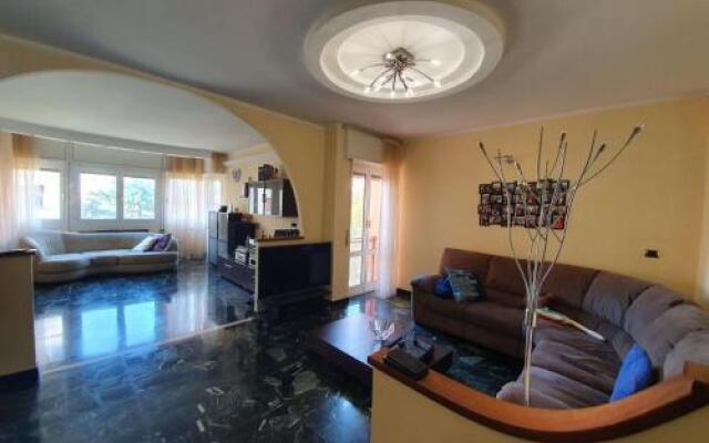 Flat 2 Bedrooms - Genoa