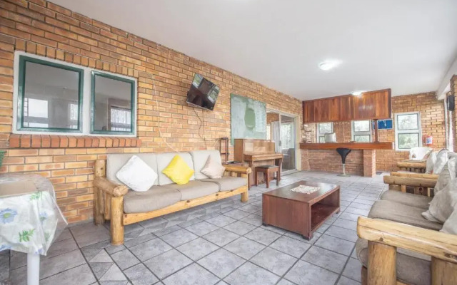 Mgwalana River Lodge