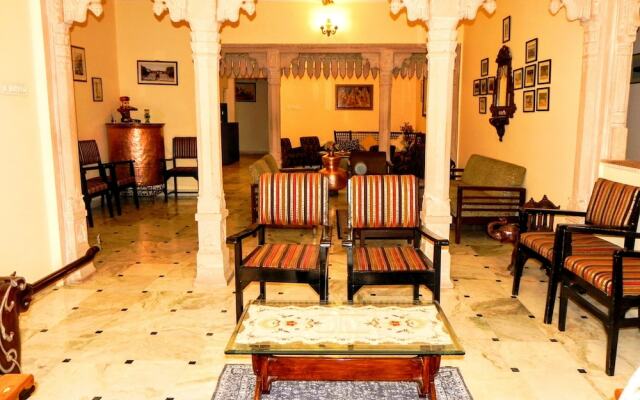 Hotel Kishan Kunj