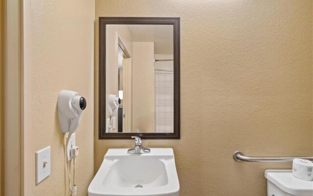 Extended Stay America Suites Washington DC Falls Church