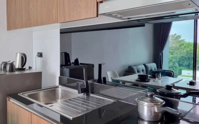 NaiHarn Duplex with Pool View UTL A310