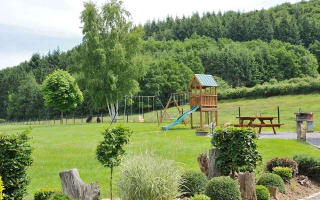 Holiday Home in Hampteau Near River Ourthe