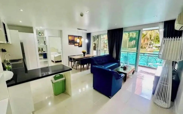 Atlantis Condo Pattaya by Panissara