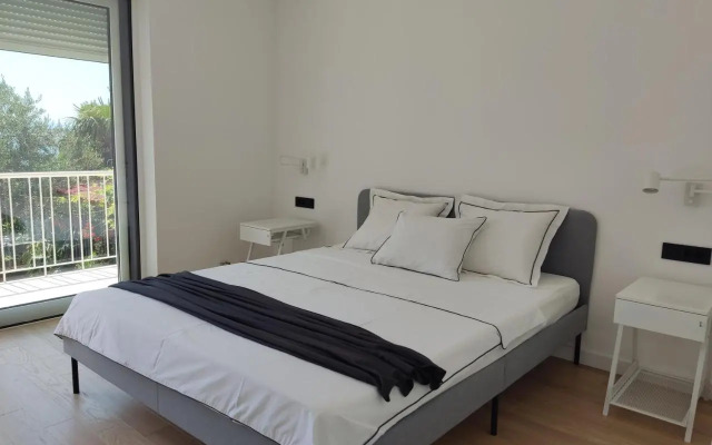 Guesthouse Porto 100m see, close Sandy beach, Pebble beach