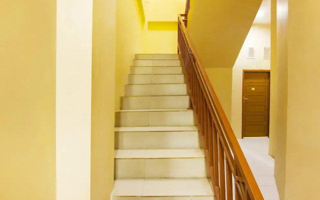 OYO 90900 Pagi Sore Residence