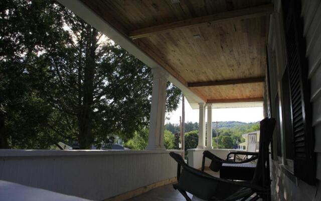 Charming Home Near Ski Areas