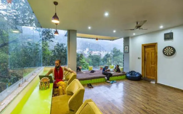 Zostel Rishikesh
