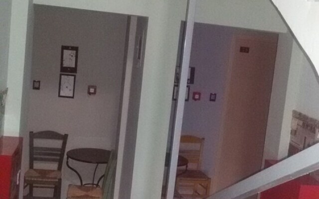 Thess Hostel