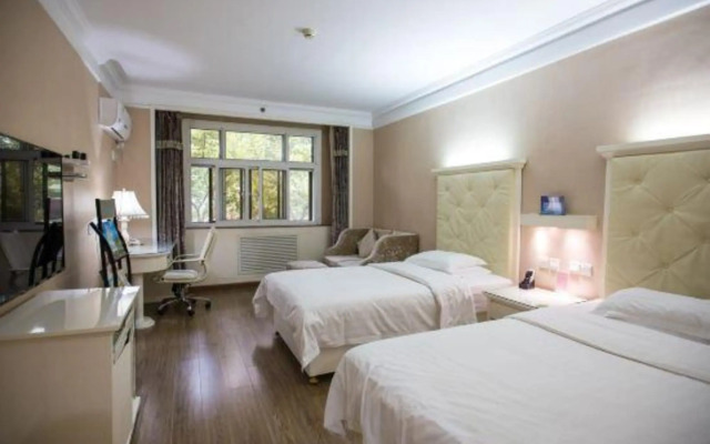 Yuxinyuan Hotel