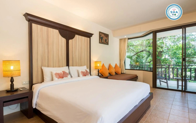 Patong Lodge Hotel