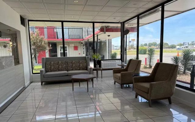 Ramada by Wyndham Lumberton NC North