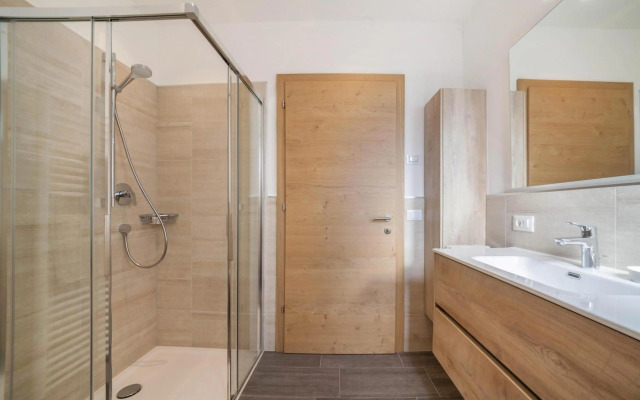 City-apartment Flora