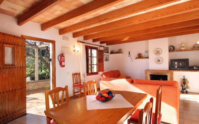 Villa - 3 Bedrooms with Pool - 103171