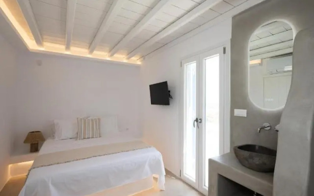 Sunrise Villa - Sea View Private Pools