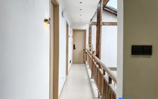 Shanheyue Chinese Inn (Qingyan Ancient Town)