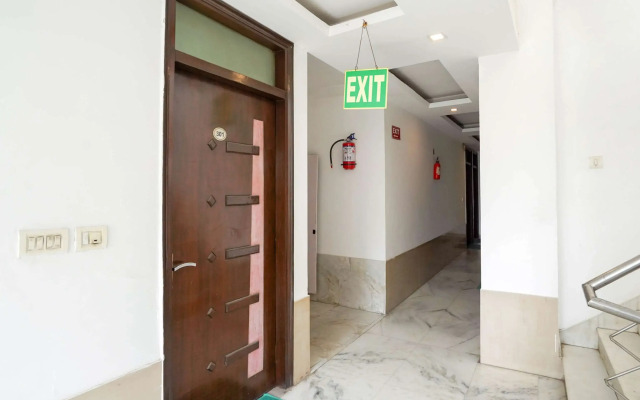 Oyo 79847 Collection O Hotel LS