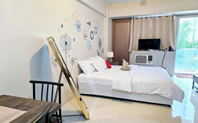 PRS at One Palm Tree Villa near Airport