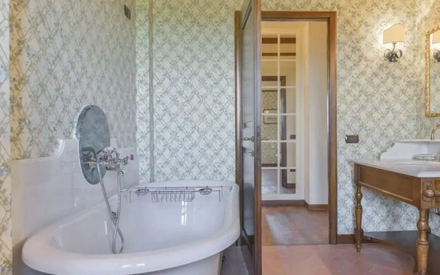 Villa Miniato Comfortable Holiday Residence