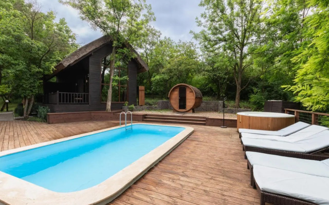 Tree House