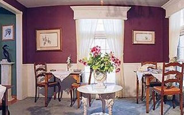 Abacot Hall Bed & Breakfast