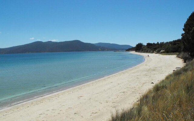 Discover Bruny Island Holiday Accommodation