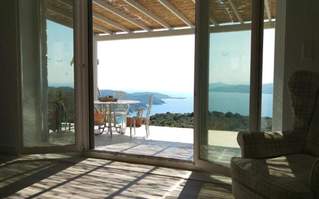 Luxury villa in Kechria
