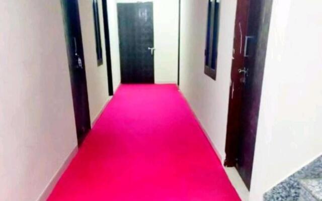 Oyo Flagship 93343 Desert 1788 Welcome Regency