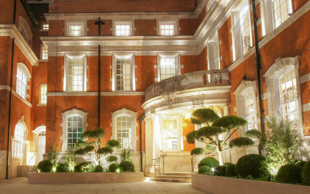 The LaLit London - Small Luxury Hotel of the World