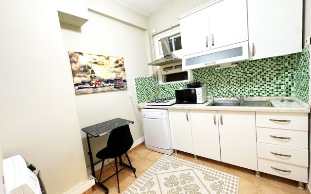 Big Clean House on Taksim Center