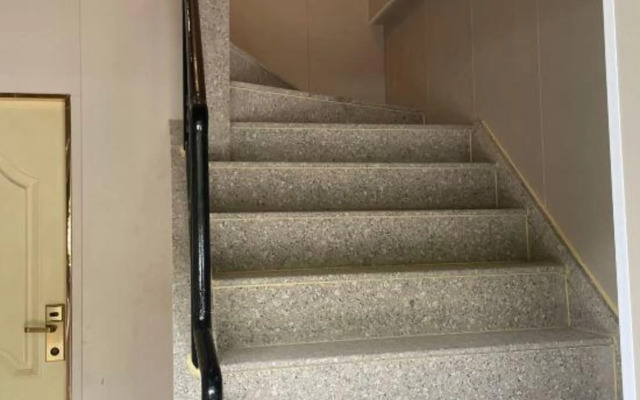 Hongxing Times Hotel (Xinjiang Normal University Wenguang Campus)