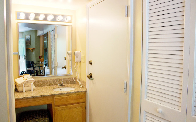 Gatlinburg Town Square by Exploria Resorts