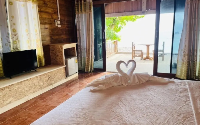 Lipe Garden Beach Resort