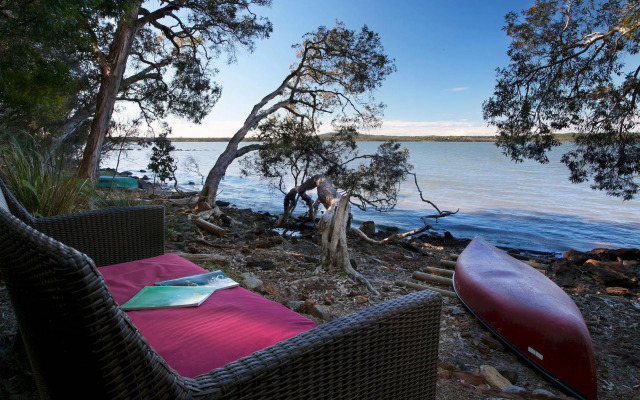 Eumarella Shores Noosa Lake Retreat