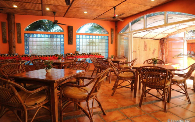 Victory Divers Beach Resort