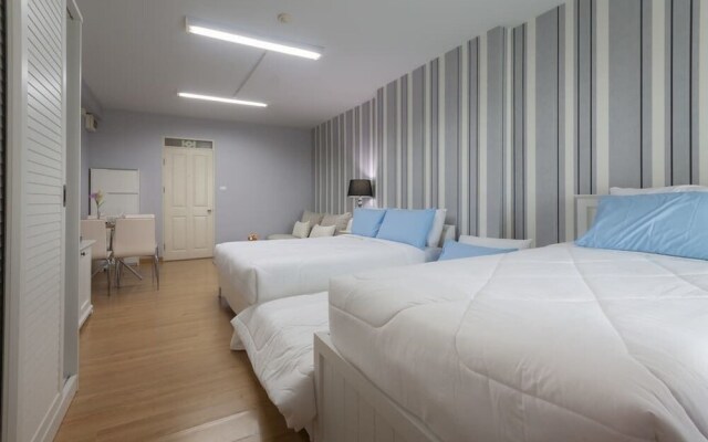 Nicely Apartment Close BKK Airport