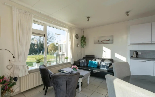 Comfy Beachside Holiday Home
