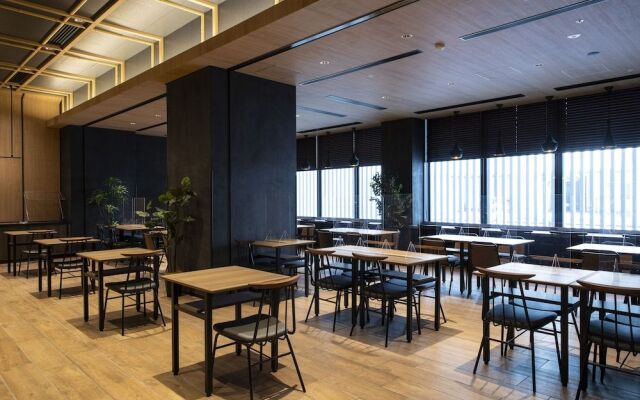 Keihan Tenmabashi Ekimae Hotel