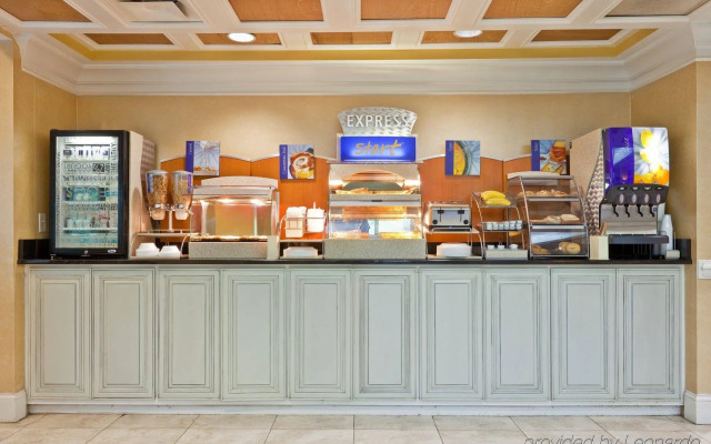 Holiday Inn Express Ringgold by IHG