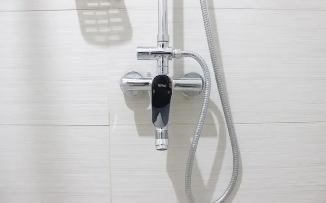 Deluxe & Cozy 3BR at Gateway Pasteur Apartment