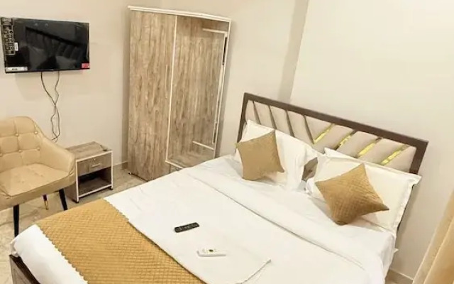 Vaaraahi Hotel